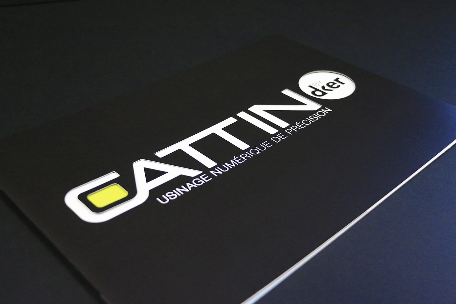 Création plaquette commerciale